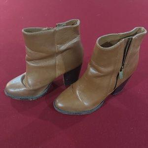 Brown leather ankle booties size 7.5